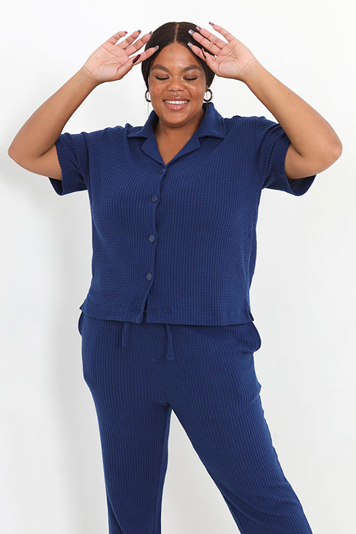 Picture of Plus Size Set of Waffle Half Sleeves Top with Pajama - Navy