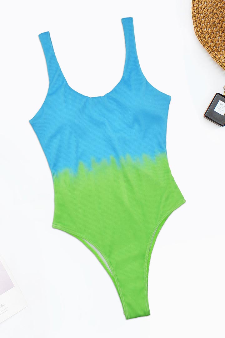 صورة طقم سباحة من قطعة واحدة بظهر مكشوف وتصميم منقوش متدرج اللون - أزرق/أخضر متدرج