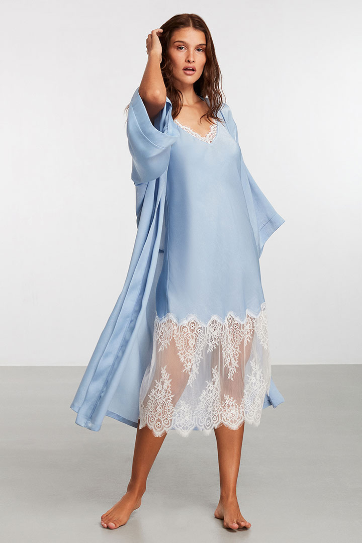 Picture of Blue Lace Detailed Satin Dressing Gown Set