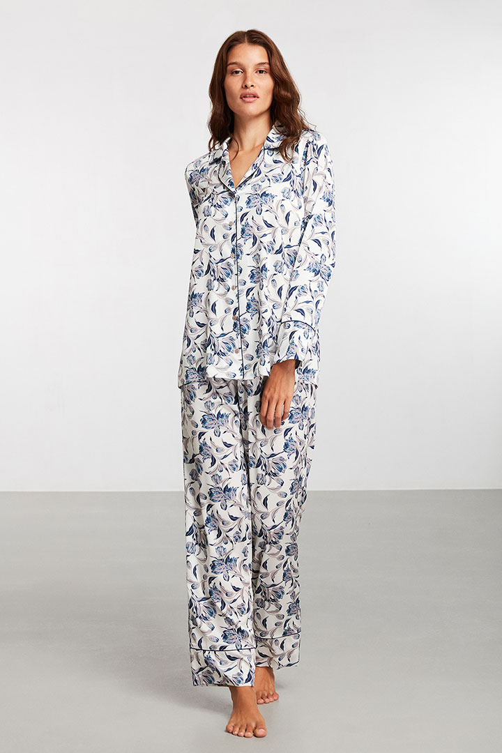 Picture of Blue Floral Patterned Pajama Set - White